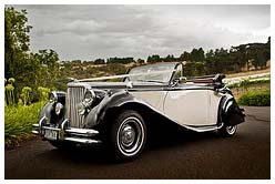 hire a classic wedding cars Perth, vintage car. limousines hire perth